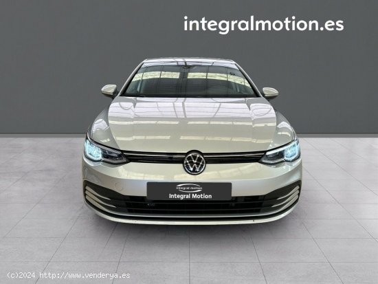 Volkswagen Golf Life 1.5 TSI 96kW (130CV) - 