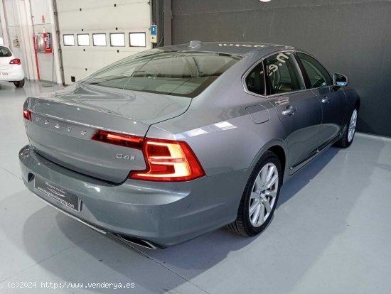 Volvo S90 2.0 D4 Inscription Auto - 