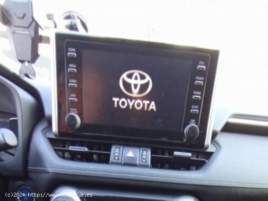 Toyota Rav4 2.5l 220H Advance - 