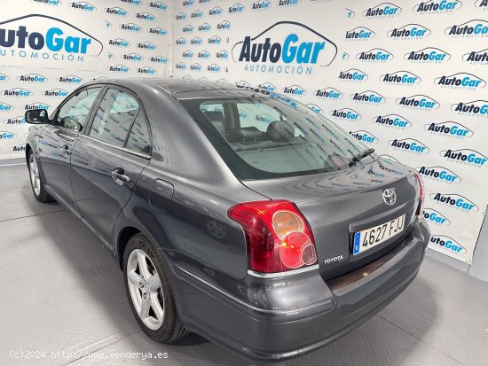 Toyota Avensis 2.2 D-4D Executive - Las Quemadas