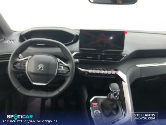 Peugeot 5008 Hybrid 136 Allure eDCS6 - 