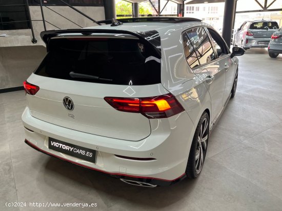 Volkswagen Golf R LINE - Montaña los Vélez