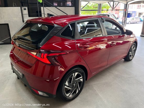 Hyundai i20 TECNO - Montaña los Vélez