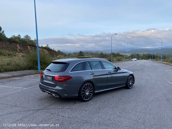 Mercedes Clase C 220d  Estate 4MATIC AMG Line - VILAGARCIA DE AROUSA