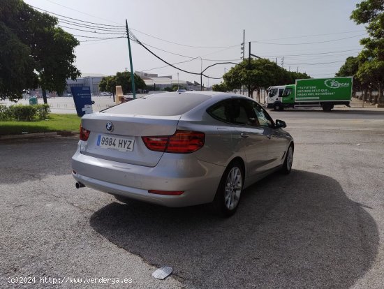 BMW Serie 3 318dA Gran Turismo - Malaga