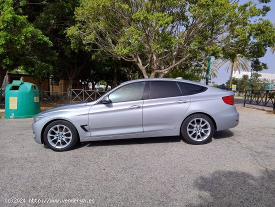 BMW Serie 3 318dA Gran Turismo - Malaga