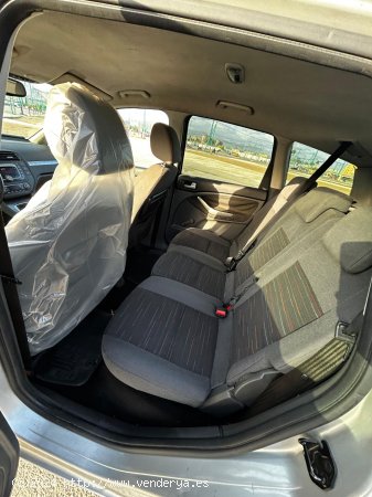 Ford C Max 18 TDCI TITANIUN CERTIFICADO DE KILOMETROS Y CARROCERIA - Malaga