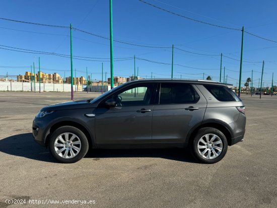 Land-Rover Discovery Sport 2.0 TD4 150CV 4X2 HSE - Malaga