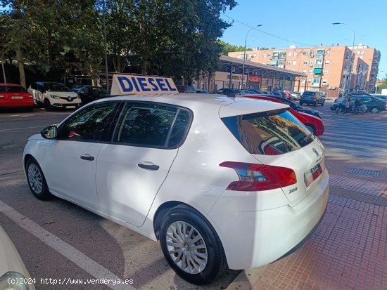 Peugeot 308 BLUEHDI 100CV ACCESS - Alcalá de Henares