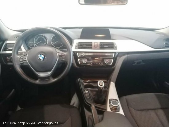 BMW Serie 3 318d Touring 110 kW (150 CV) - 