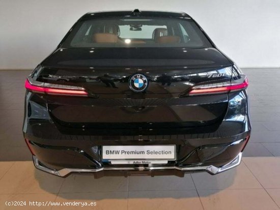 BMW Serie 7 750e xDrive 360 kW (489 CV) - 