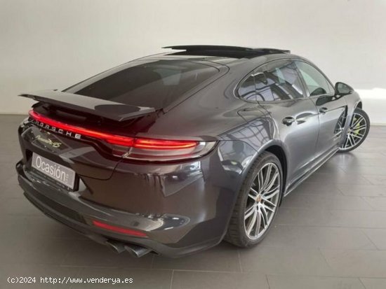 Porsche Panamera 4S E-Hybrid 412 kW (560 CV) - 