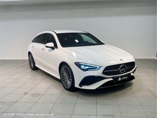  Mercedes CLA 200 D DCT Shooting Brake - A Campiña 