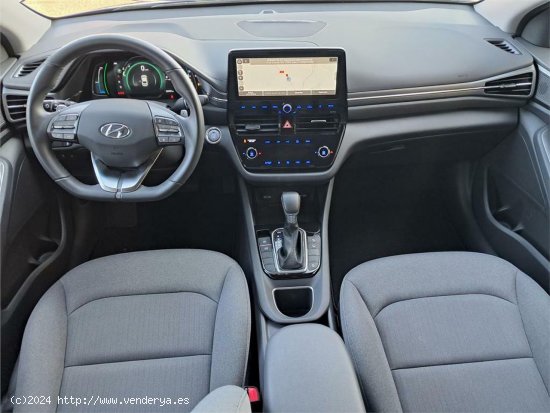 Hyundai IONIQ 1.6 GDI PHEV Tecno DCT - Lugo