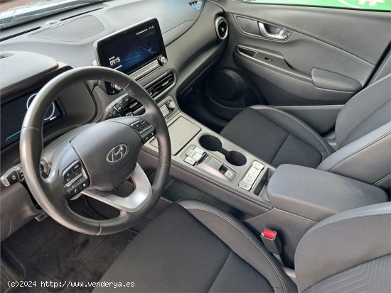 Hyundai Kona 150kW EV Style Sky - Lugo