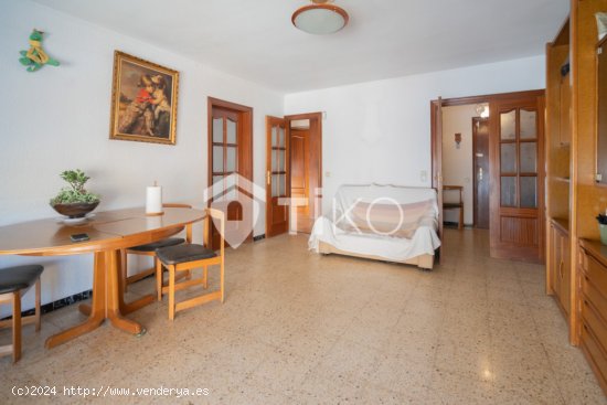 Piso en venta de 102m² Calle Tarragona, 08130 Santa Perpètua de Mogoda (Barcelona)