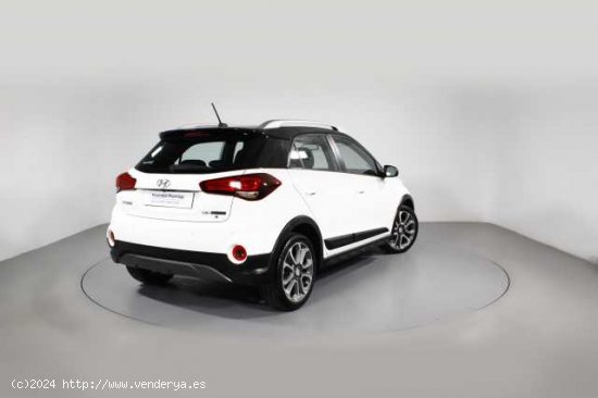 Hyundai i20 Active ( 1.0 TGDI Tecno 2C 100 )  - Barcelona