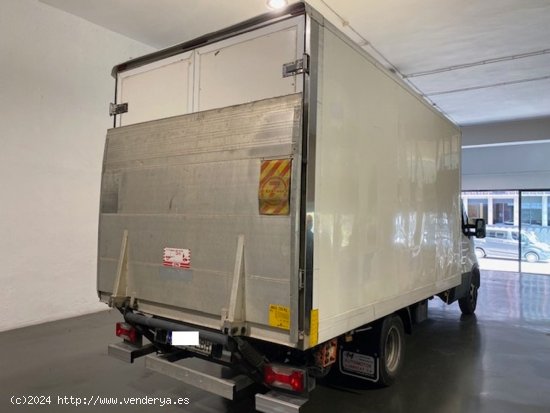 Iveco Daily Chasis Cabina 35C16 3750 160cv PLATAFORMA ELEVADORA - GARANTIA MECANICA - Barcelona