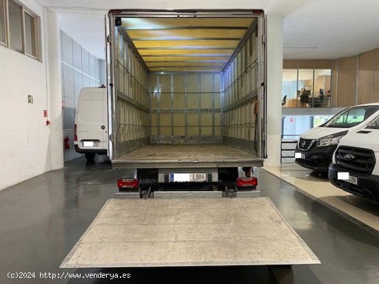 Iveco Daily Chasis Cabina 35C16 3750 160cv PLATAFORMA ELEVADORA - GARANTIA MECANICA - Barcelona