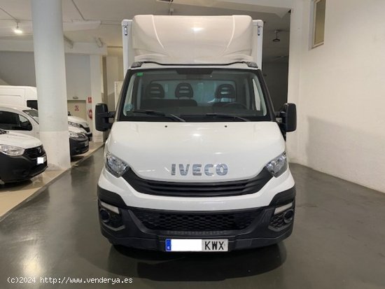 Iveco Daily Chasis Cabina 35C16 3750 160cv PLATAFORMA ELEVADORA - GARANTIA MECANICA - Barcelona