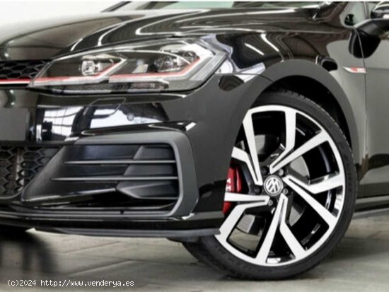 Volkswagen Golf GTI PERFORMANCE - Madrid