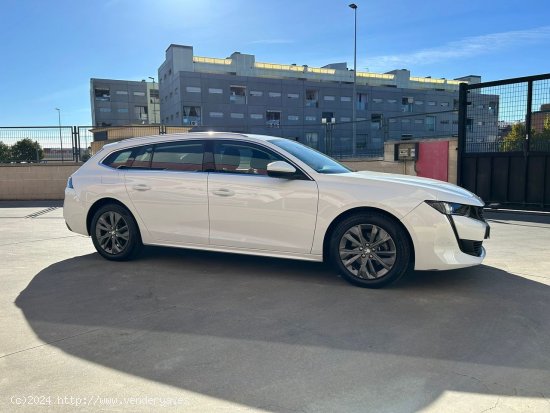 Peugeot 508 SW Allure BlueHDi 130 S&S EAT8 - Parla