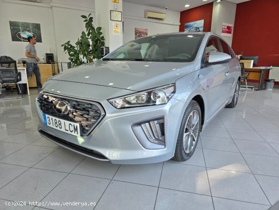 Hyundai IONIQ 1.6 GDI PHEV Klass DT 5p. - Madrid