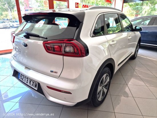 Kia Niro Drive 1.6 141 CV  5p. - Madrid