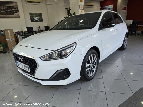 Hyundai i30 1.0 TGDI 5p. 120 CV - Madrid