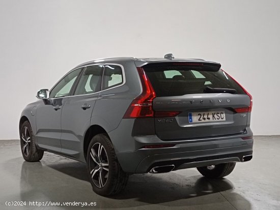 Volvo XC-60 R Design Plug-In Hybrid AWD - Madrid