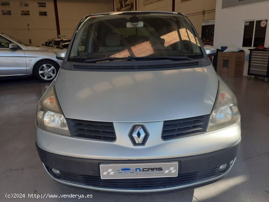 Renault Espace 2.2 Dynamique 2.2 dci - Reus