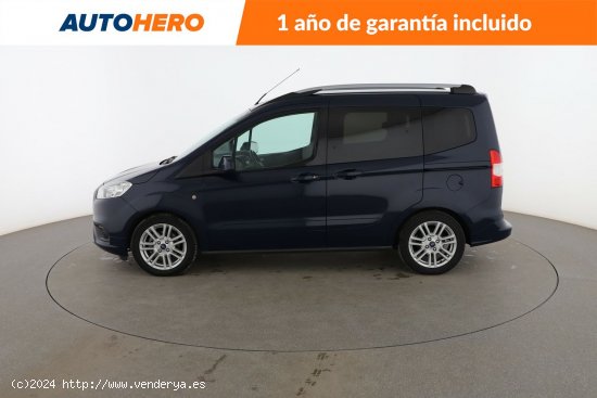 Ford Tourneo Courier 1.0 EcoBoost Titanium - 