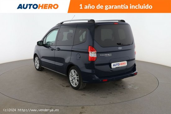 Ford Tourneo Courier 1.0 EcoBoost Titanium - 