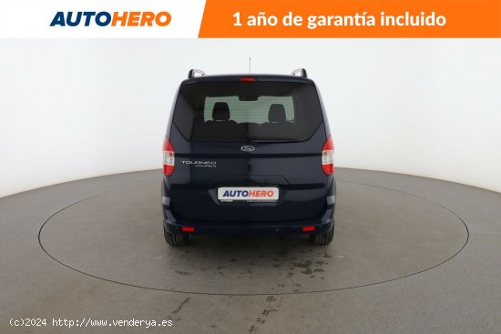 Ford Tourneo Courier 1.0 EcoBoost Titanium - 