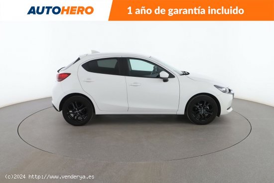 Mazda 2 1.5 E-Skyactiv-G Mild-Hybrid Black Tech Edition - 