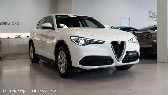 Alfa Romeo Stelvio ALFA ROMEO Stelvio 2.0 Gasolina 206kW 280CV Executive AWD 5p. - Sabadell