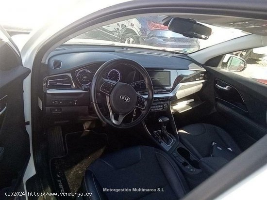 Kia Niro 1.6 GDi HEV 104kW (141CV) Drive - Barcelona