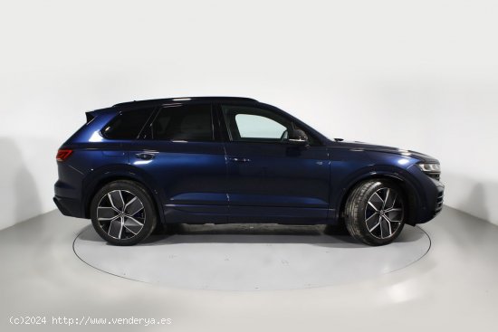 Volkswagen Touareg 3.0 PHEV EHYBRID R 4WD AUTO 5P - 