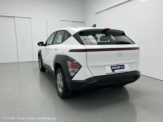 Hyundai Kona 1.0 TGDI MAXX DCT 120CV 5P - Malaga