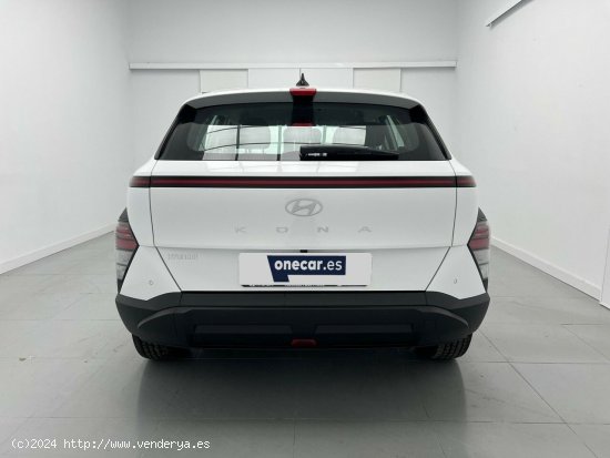 Hyundai Kona 1.0 TGDI MAXX DCT 120CV 5P - Malaga