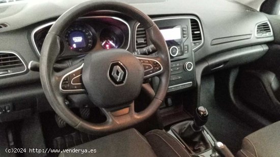 Renault Megane Life Energy TCe 100 - Telde