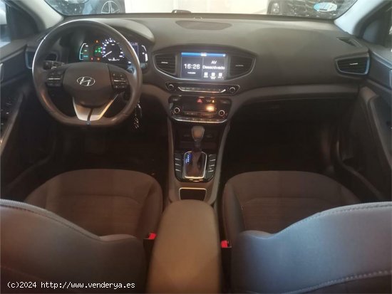 Hyundai IONIQ 1.6 GDI HEV Klass DCT - Jaén