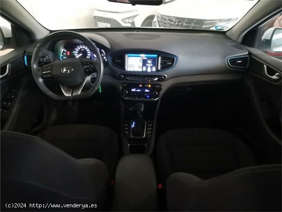 Hyundai IONIQ 1.6 GDI HEV Klass DCT - Jaén