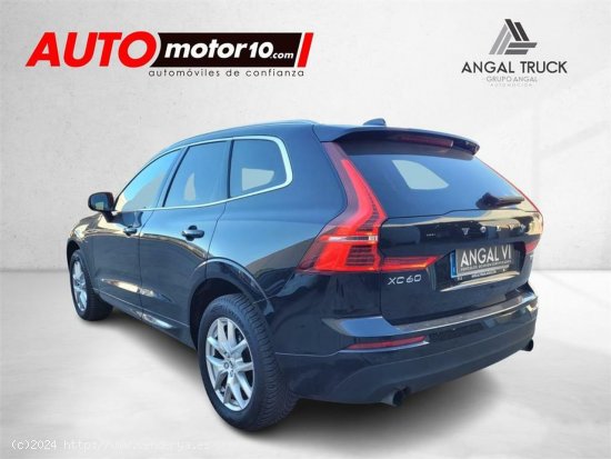 Volvo XC-60 2.0 T8 AWD Momentum Auto - Málaga