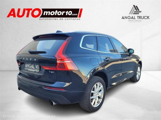 Volvo XC-60 2.0 T8 AWD Momentum Auto - Málaga