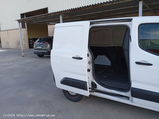 Citroën Berlingo Talla M BlueHDi 100 CONTROL - Navalcarnero