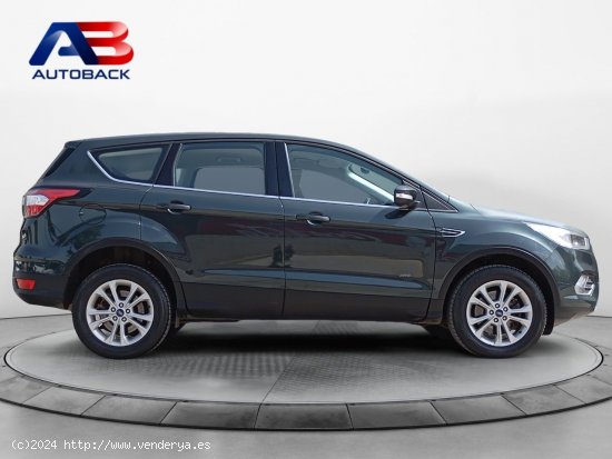 Ford Kuga 2.0 TDCi 132kW 4x4 Titanium Powers. - Navalcarnero