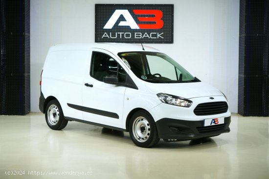 Ford Transit Courier Van 1.5 TDCi 75cv Ambiente - Navalcarnero