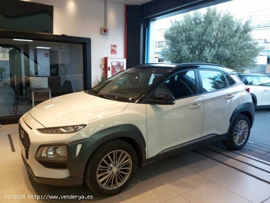 Hyundai Kona 1.0 TGDi Tecno 4x2 - Navalcarnero