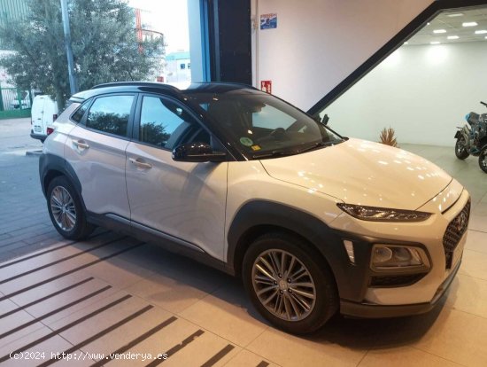 Hyundai Kona 1.0 TGDi Tecno 4x2 - Navalcarnero